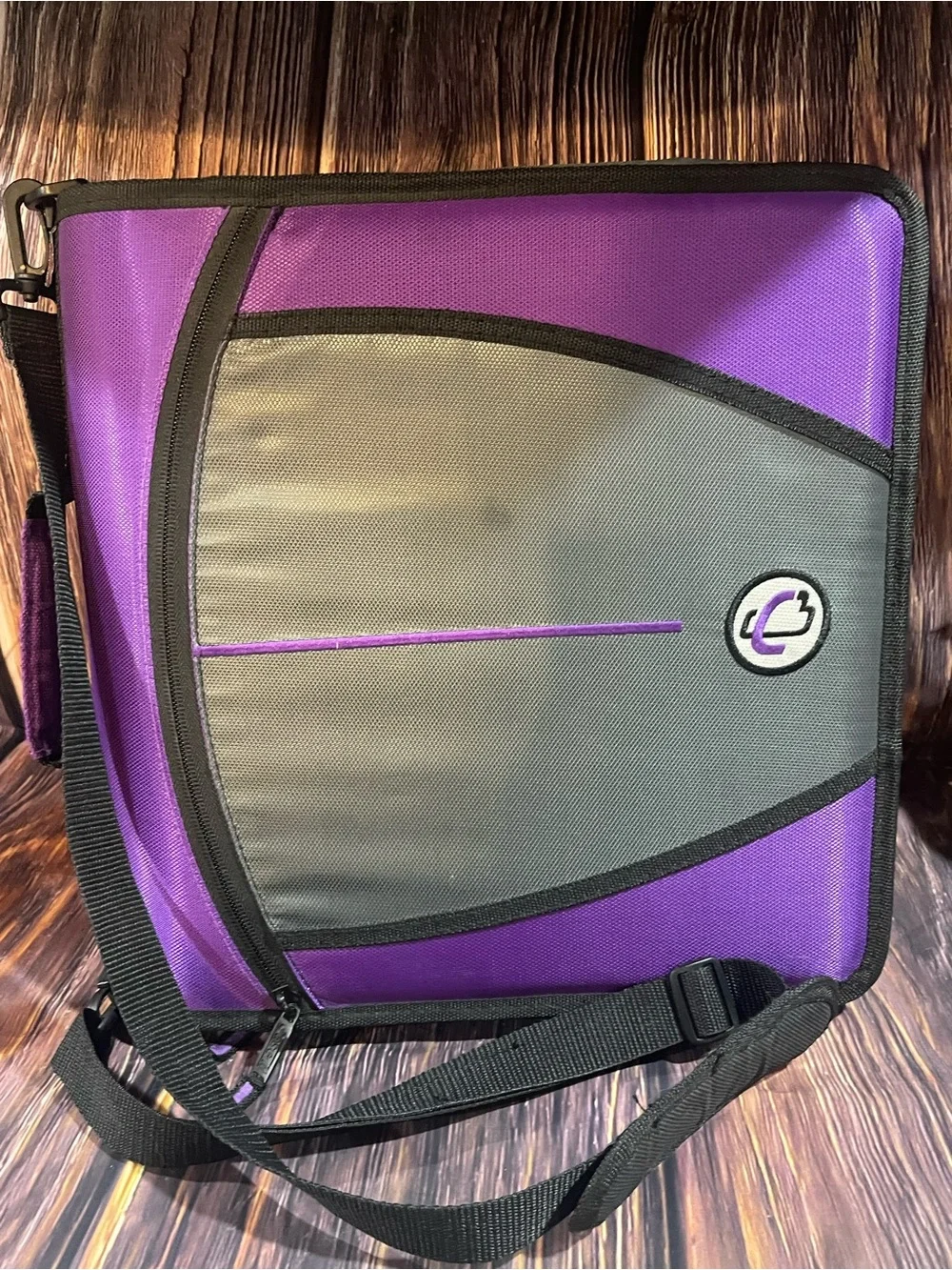 Case It case•it mighty